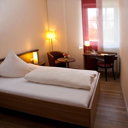 Tagungshaus Regina Pacis Hotel Leutkirch im Allgäu Cameră foto